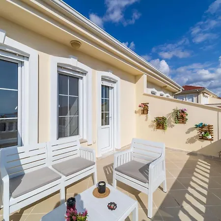 Astonishing With 3 Shared Pools In Alanya Вилла *